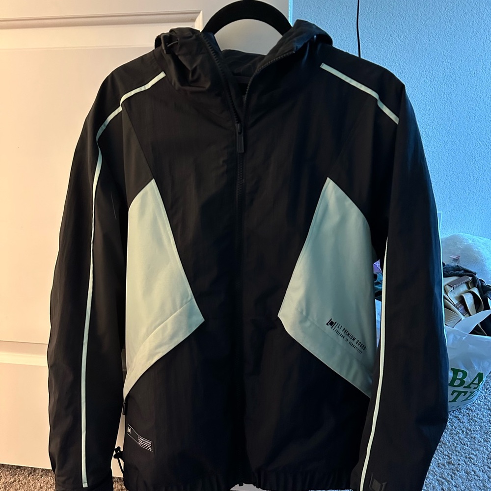L1 Premium Goods ski/snow jacket - Size S